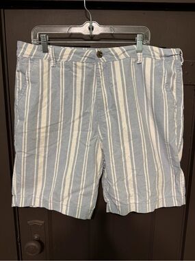 Men's Aero Light Blue & White Stripe Casual Shorts